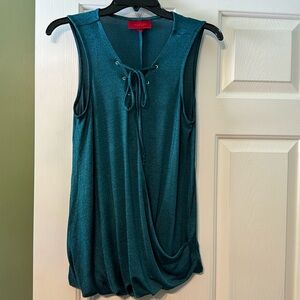 Jennifer Lopez size Small top